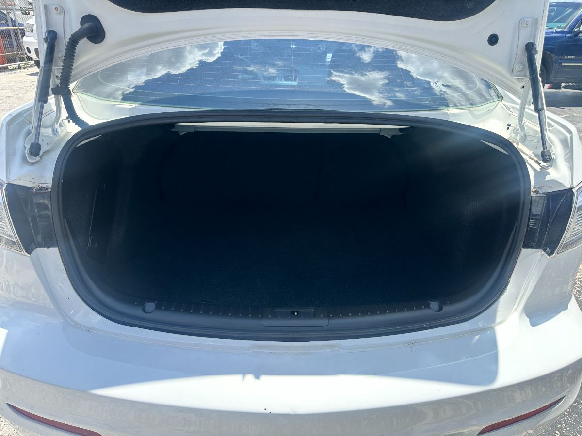 2013 Mazda Mazda3 photo 26