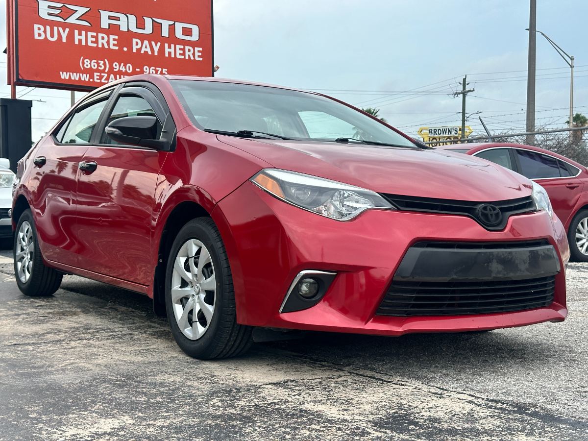 2016 Toyota Corolla photo 9