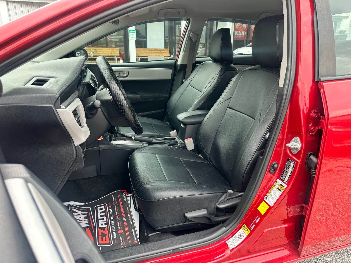2016 Toyota Corolla photo 14
