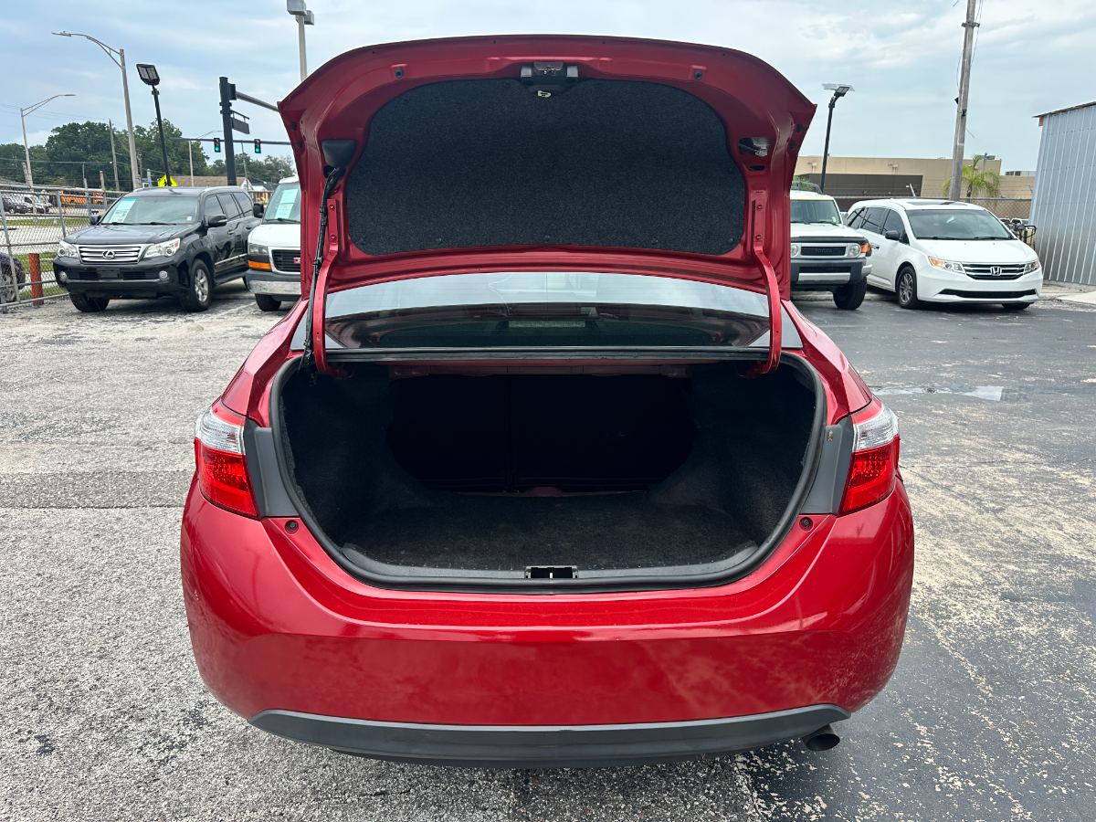 2016 Toyota Corolla photo 28