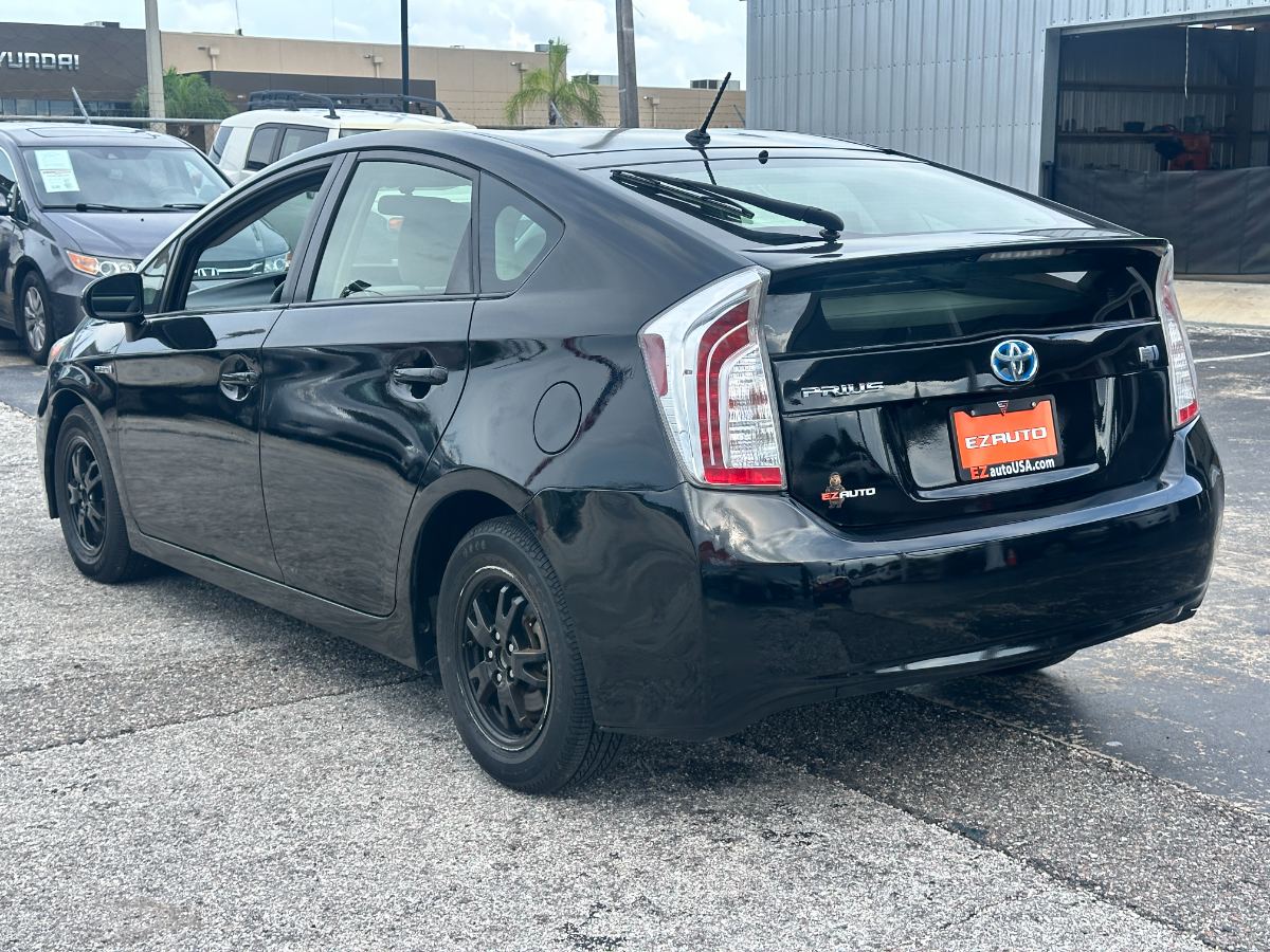 2015 Toyota Prius photo 5
