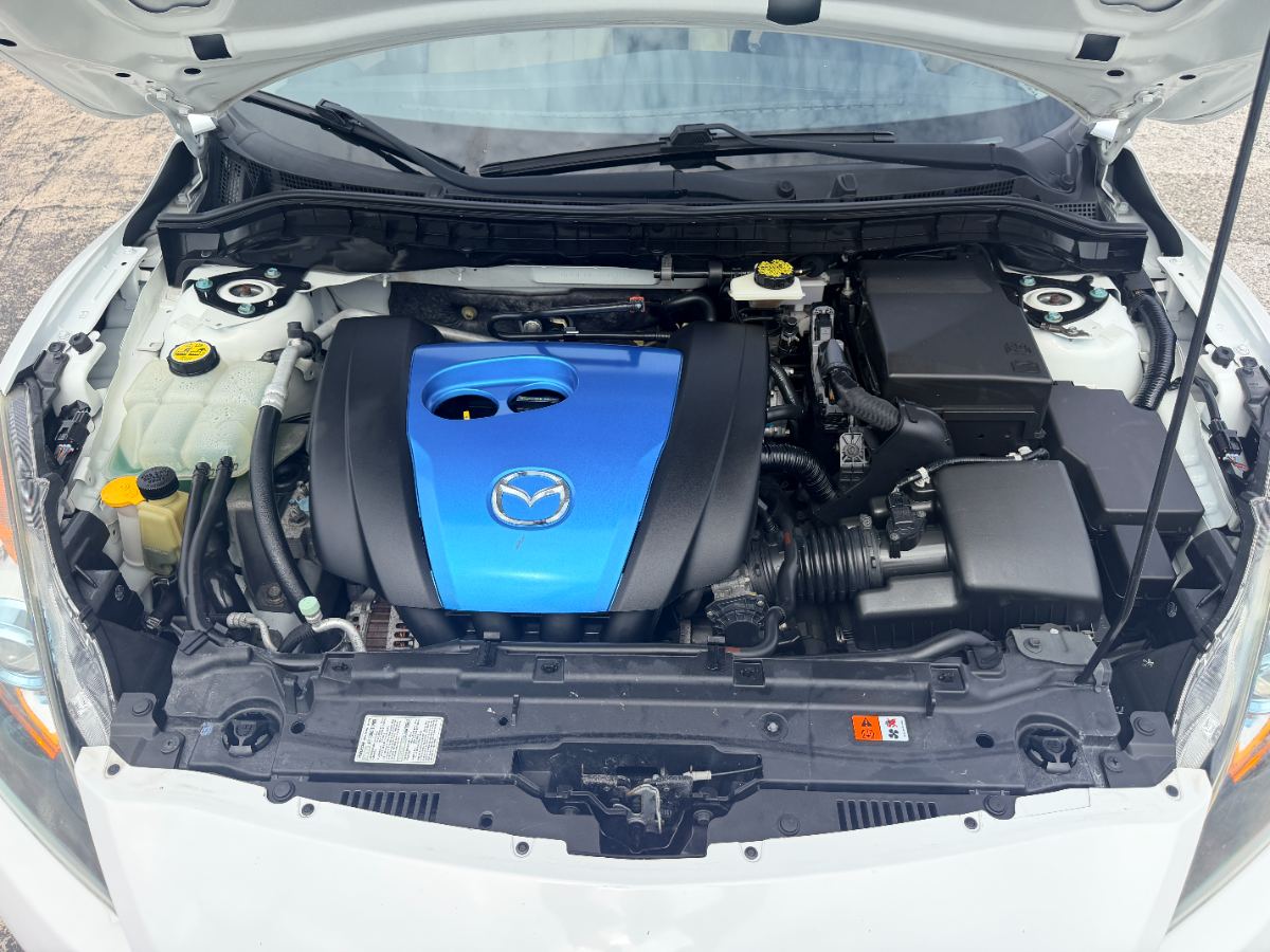 2012 Mazda Mazda3 photo 28