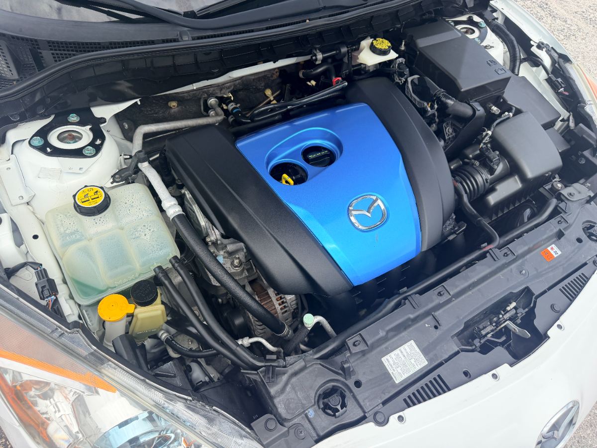 2012 Mazda Mazda3 photo 29