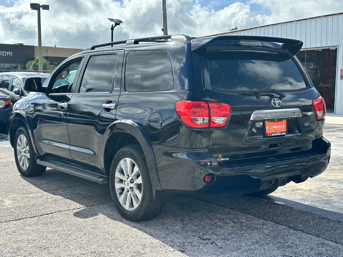 2008 Toyota Sequoia photo 5