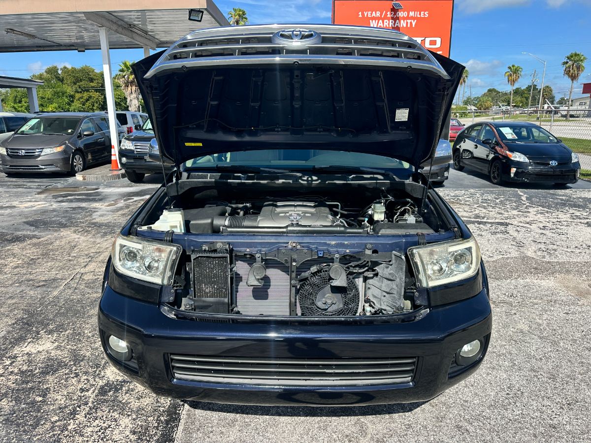 2008 Toyota Sequoia photo 30