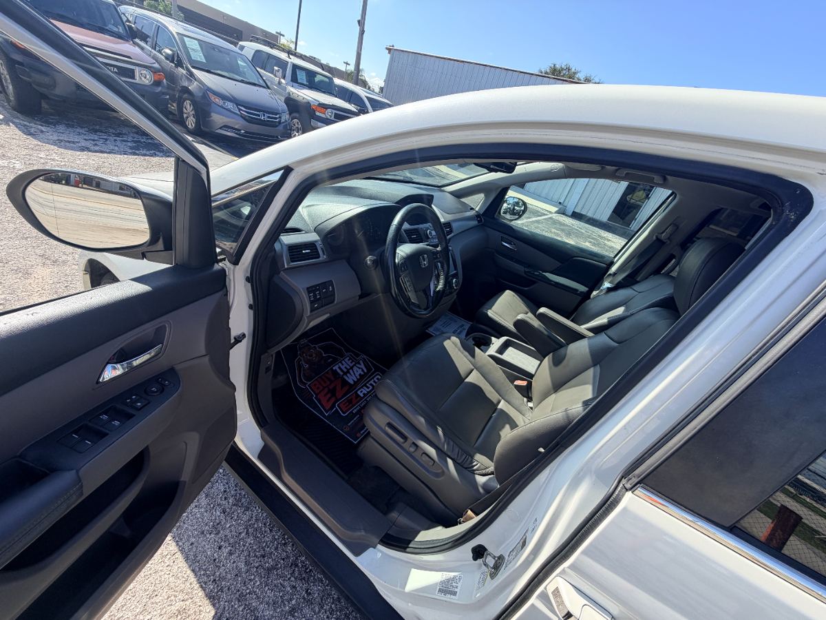 2016 Honda Odyssey photo 13
