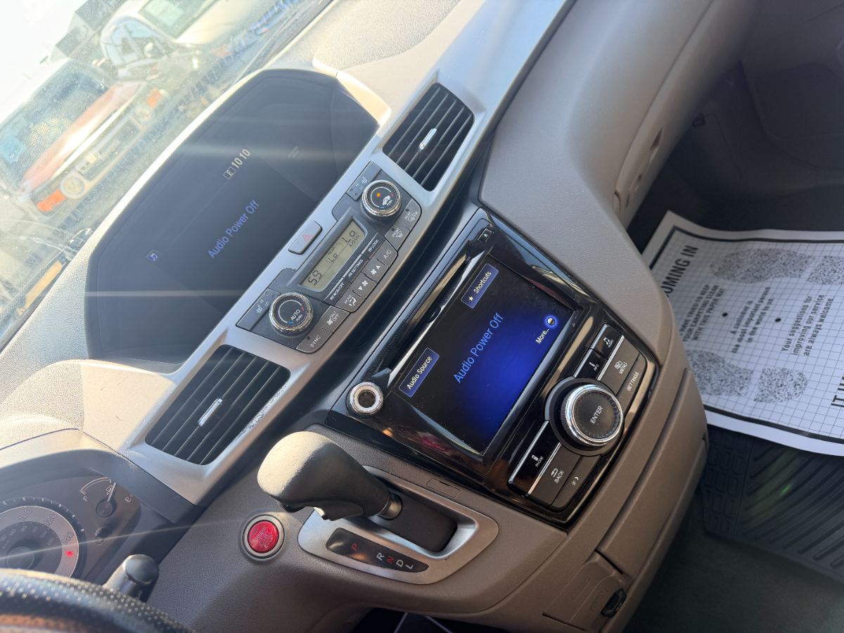 2016 Honda Odyssey photo 22
