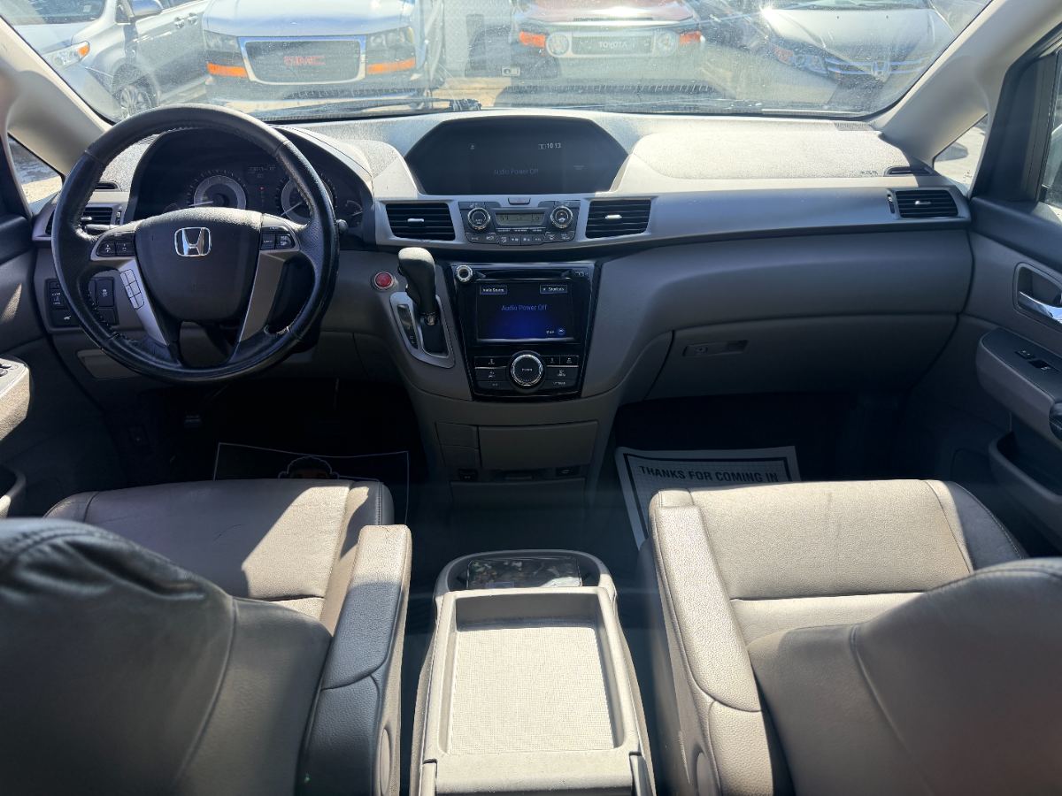 2016 Honda Odyssey photo 29