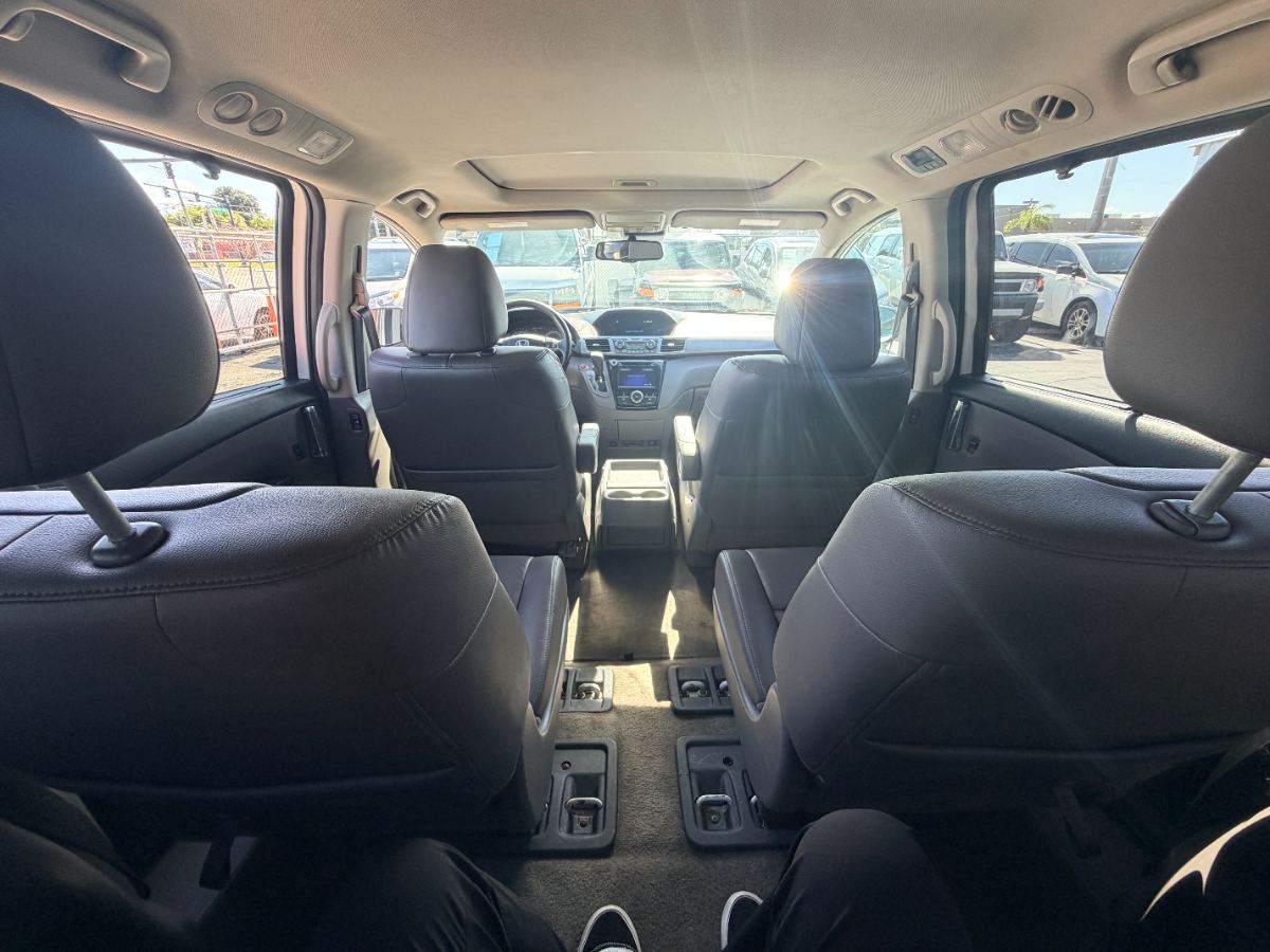 2016 Honda Odyssey photo 31