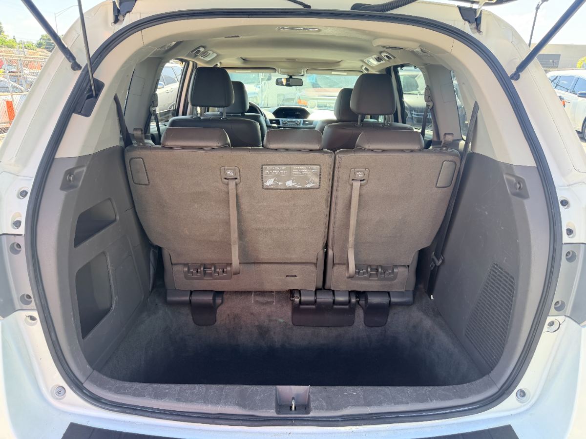 2016 Honda Odyssey photo 32