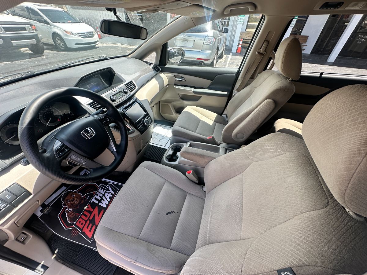 2014 Honda Odyssey photo 15