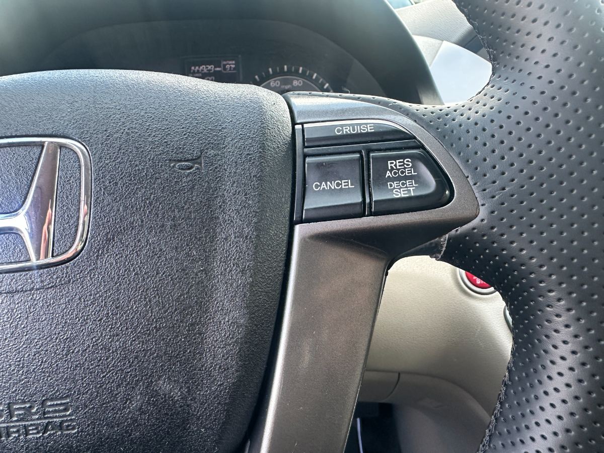 2014 Honda Odyssey photo 18
