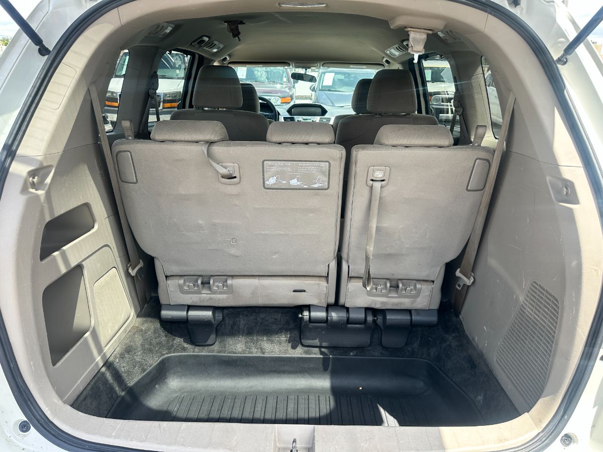 2014 Honda Odyssey photo 28