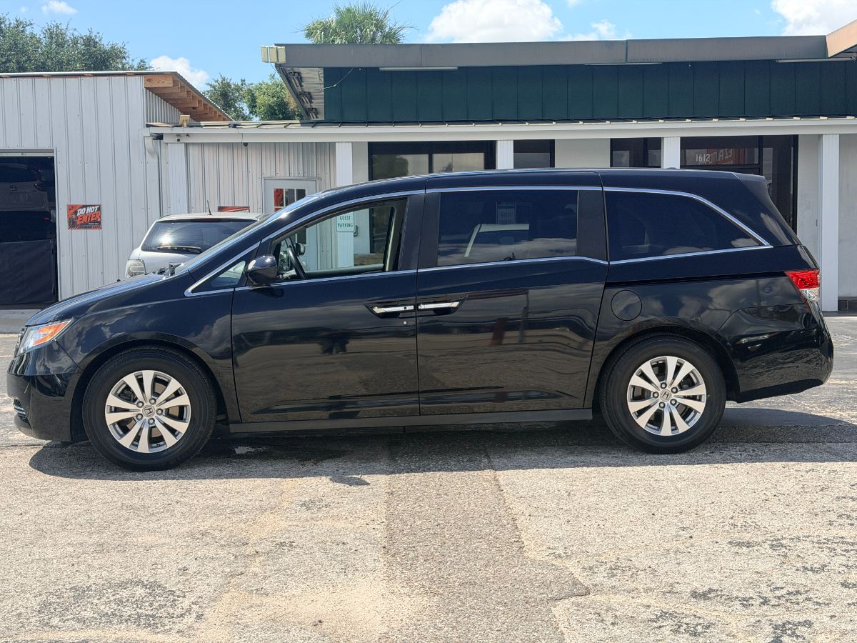 2014 Honda Odyssey photo 4