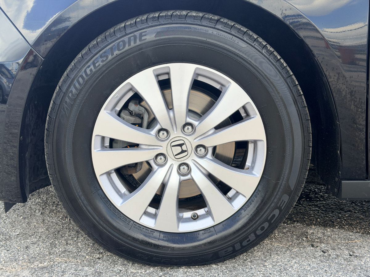 2014 Honda Odyssey photo 9