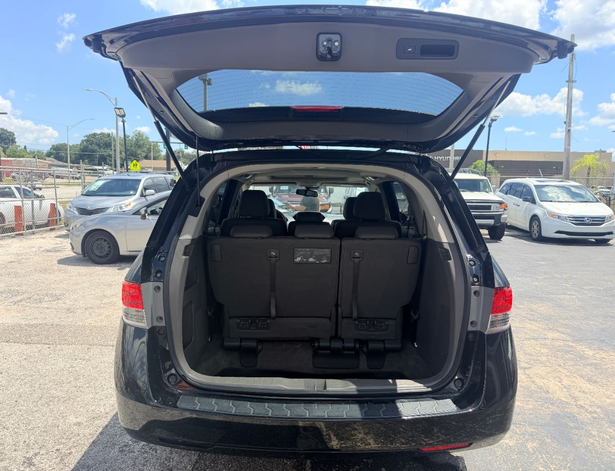 2014 Honda Odyssey photo 32
