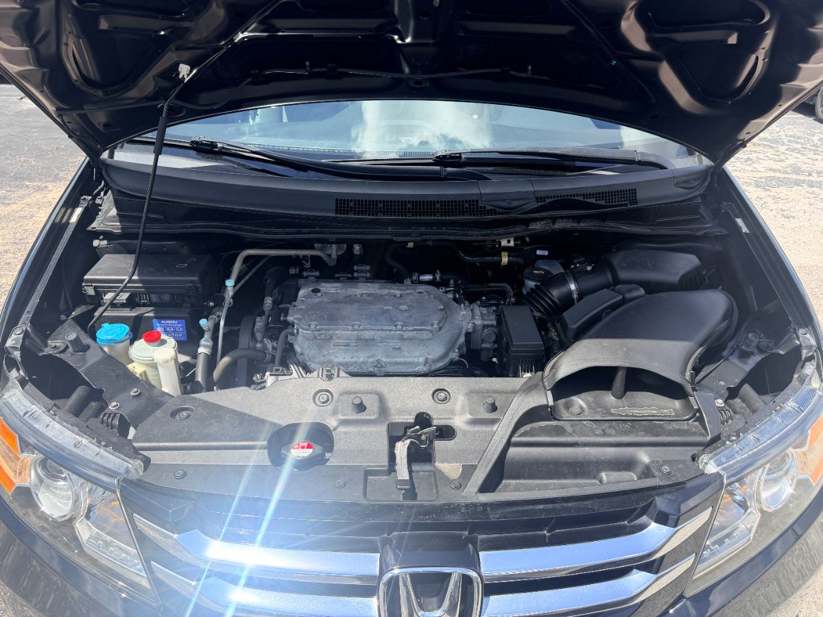 2014 Honda Odyssey photo 33