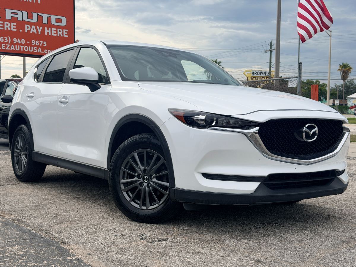 2017 Mazda CX-5 photo 1