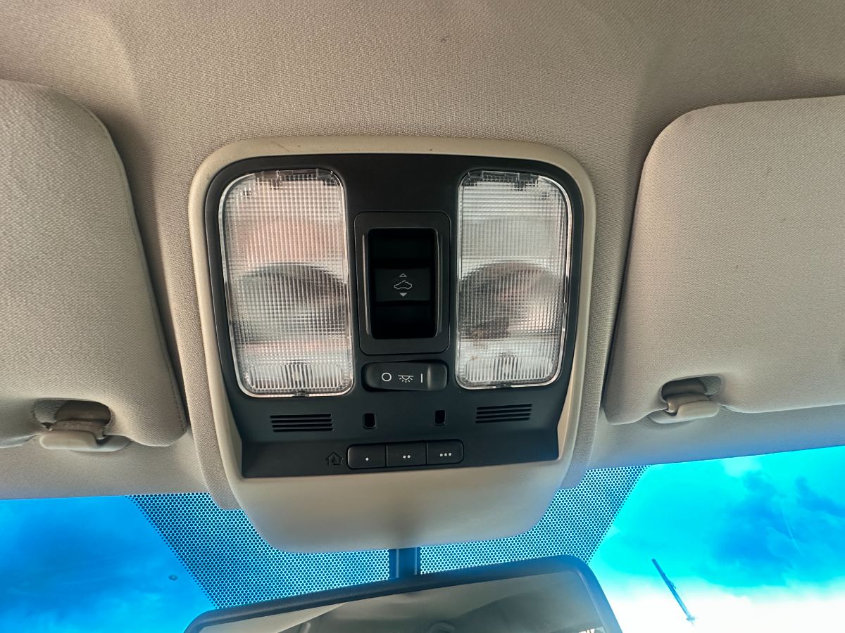 2012 Acura RDX photo 24