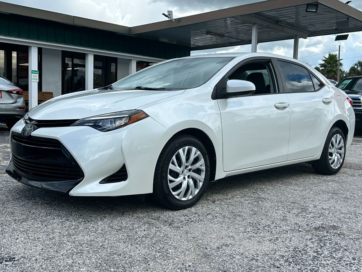 2017 Toyota Corolla foto 3