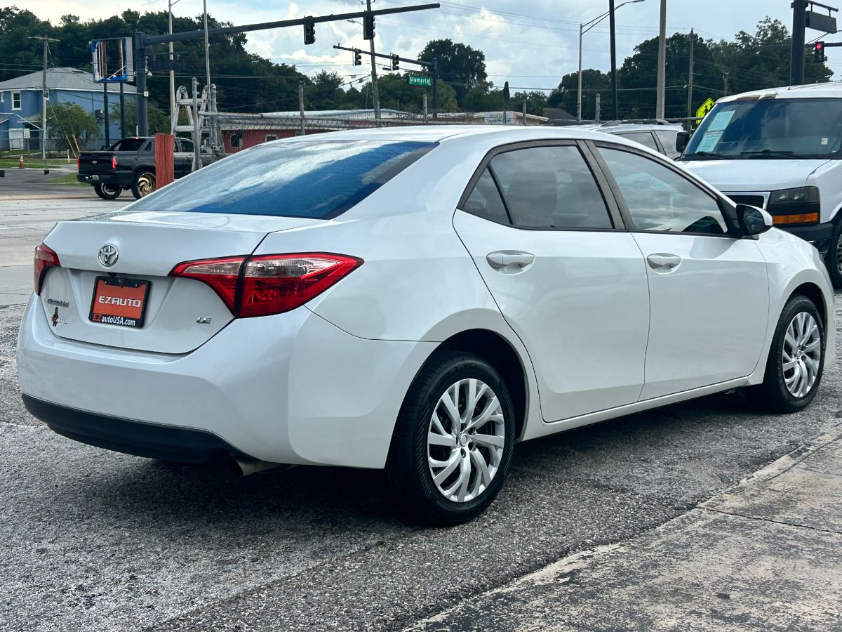 2017 Toyota Corolla foto 7