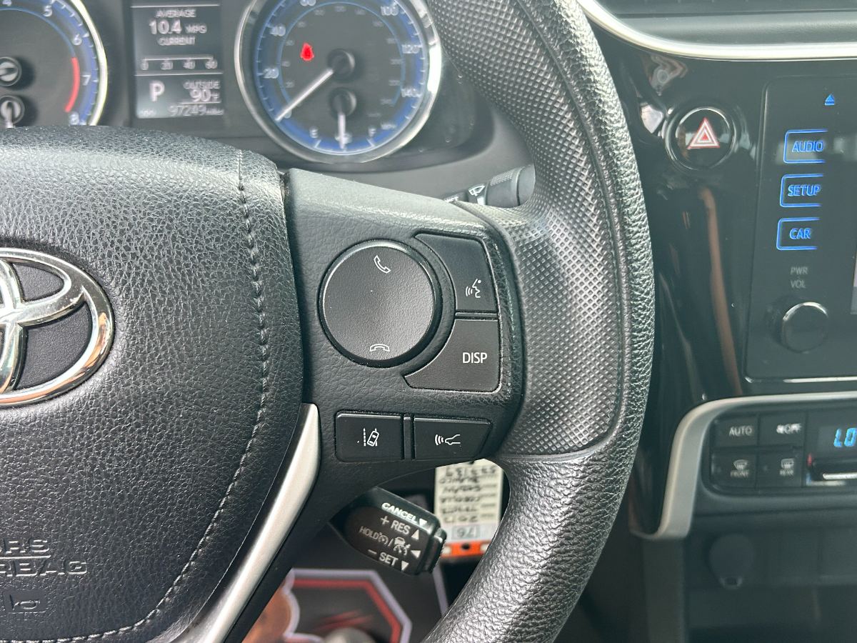 2017 Toyota Corolla foto 19
