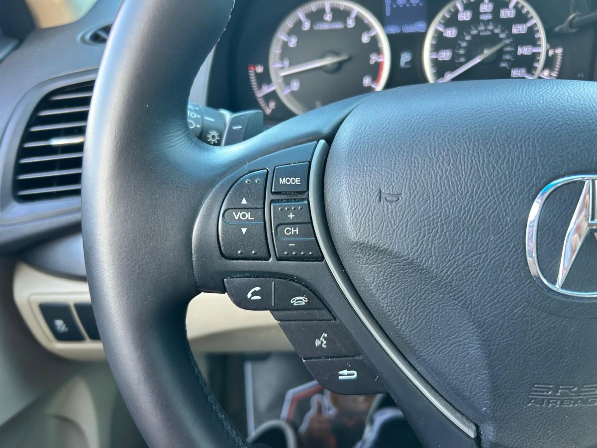 2014 Acura RDX photo 16
