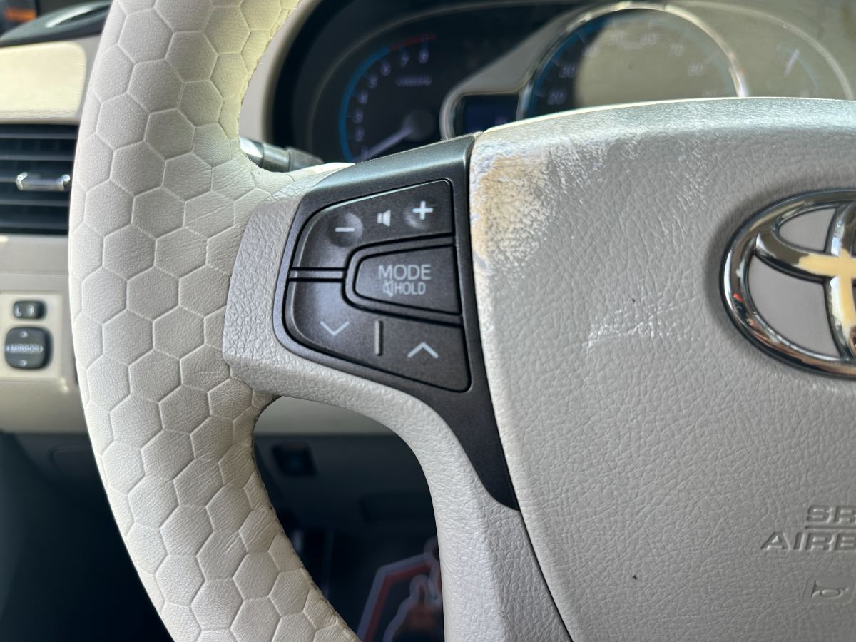 2012 Toyota Sienna foto 18