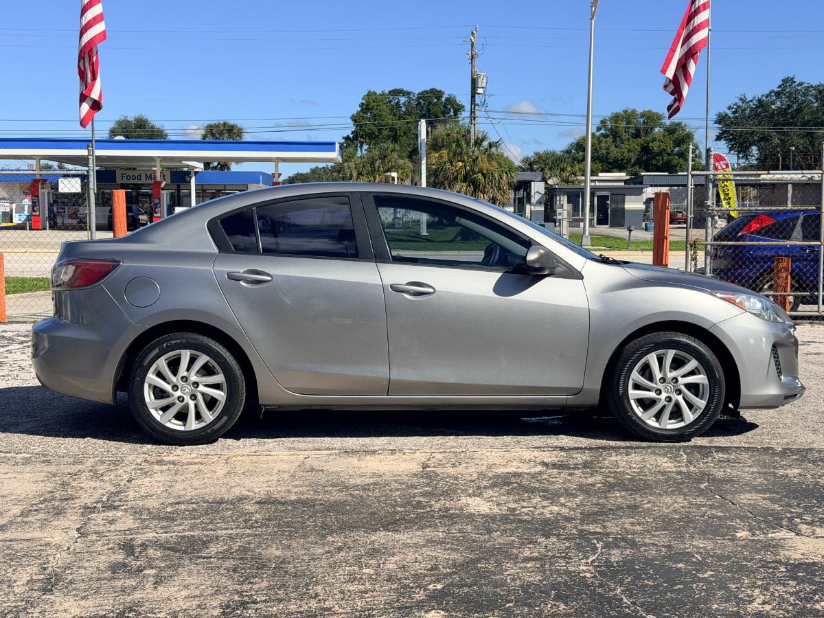 2012 Mazda Mazda3 foto 8