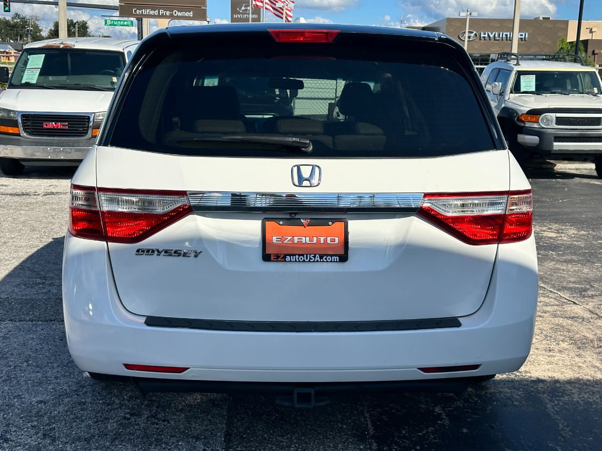 2011 Honda Odyssey photo 6
