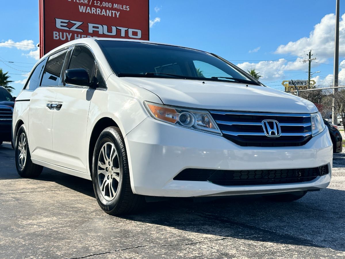 2011 Honda Odyssey photo 9