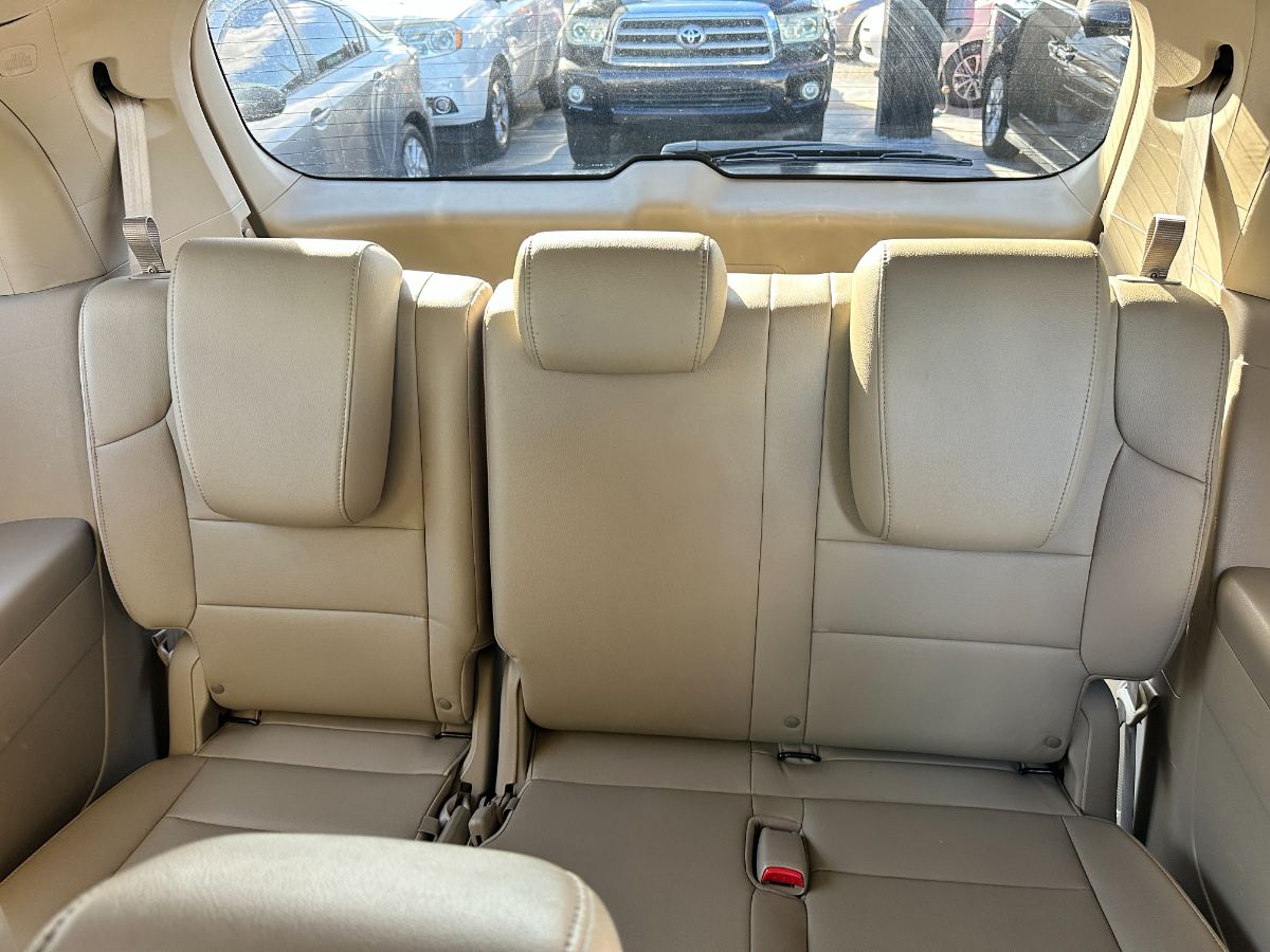 2011 Honda Odyssey photo 29