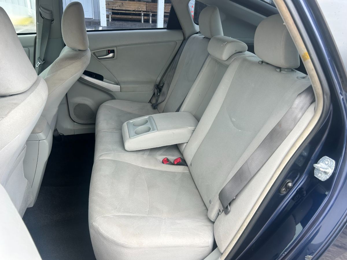 2014 Toyota Prius photo 29