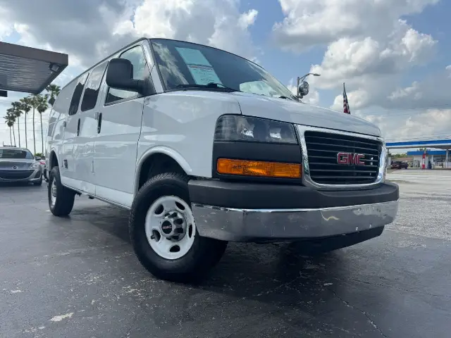2008 GMC Savana