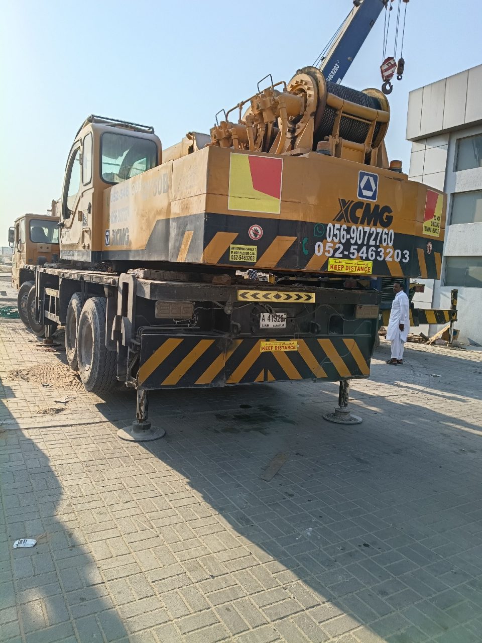 100 ton Crane — photo 1 of 1