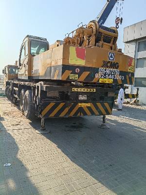 100 ton Crane