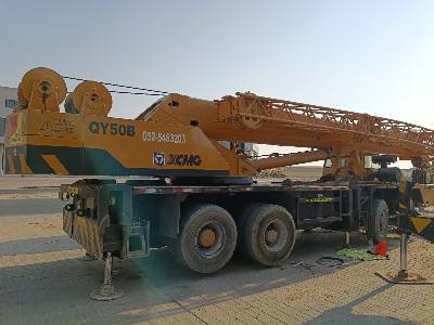 50 ton Crane