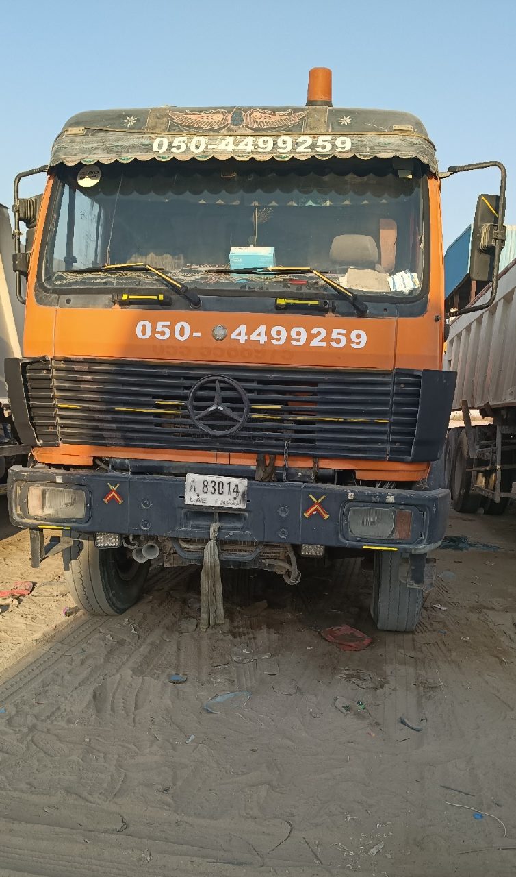 10 wheel Dump Truck — صورة 1 من 1