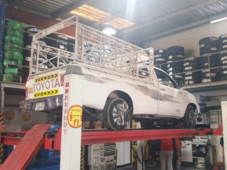 1 ton Pickup — photo 1 of 1