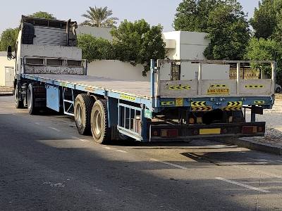 مقطورة محوران (26 طن)