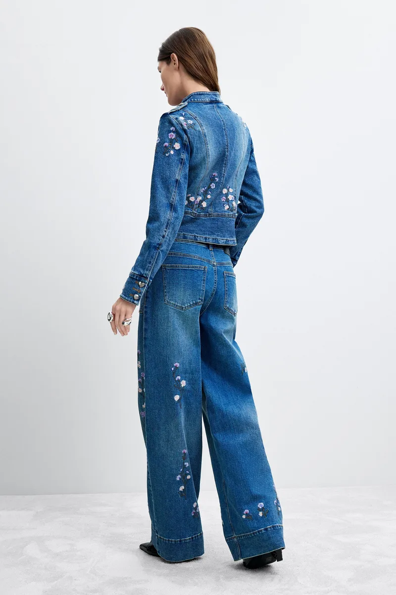 Desigual M.C. Lacroix цэцгэн хатгамалтай шулуун джинсэн өмд — 5-с 4-р зураг