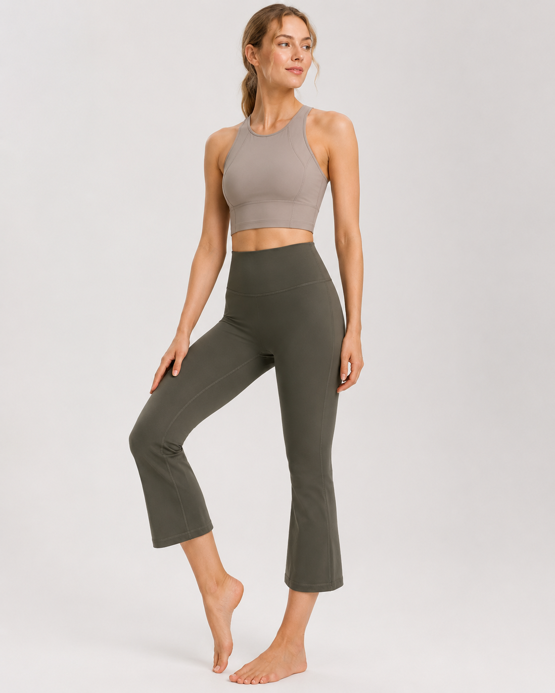 Women's High-Waisted Capri Flare Yoga Pants