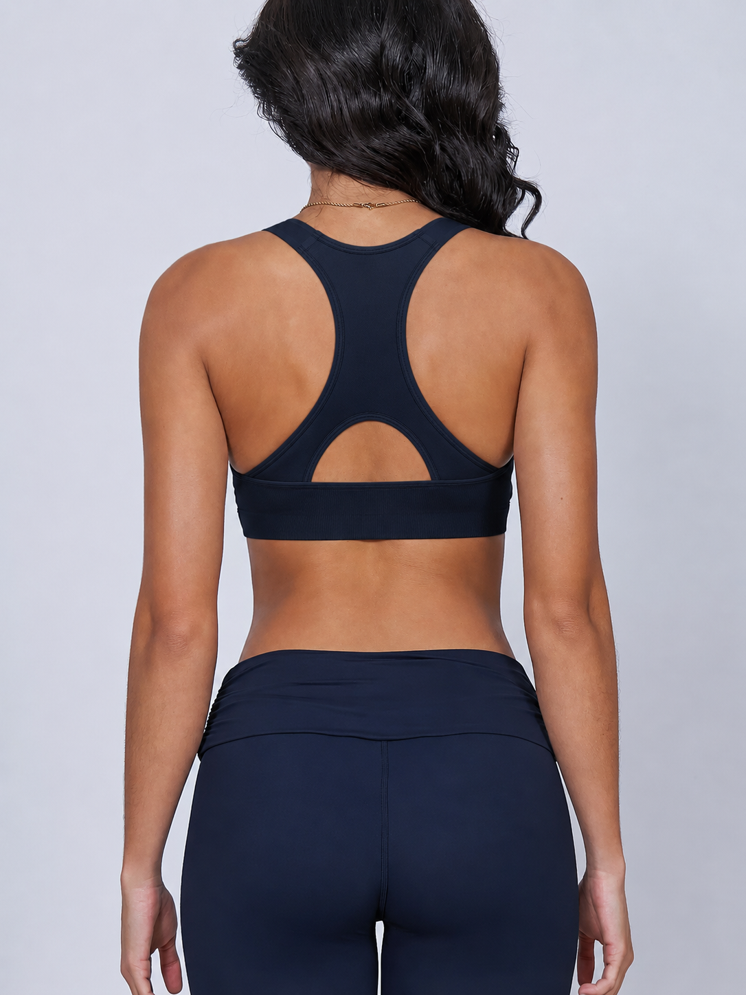 Seamless Cross-Back Sports Bra