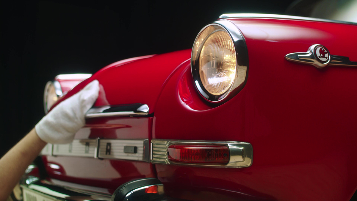 Škoda (režie Zdeněk Durdil)