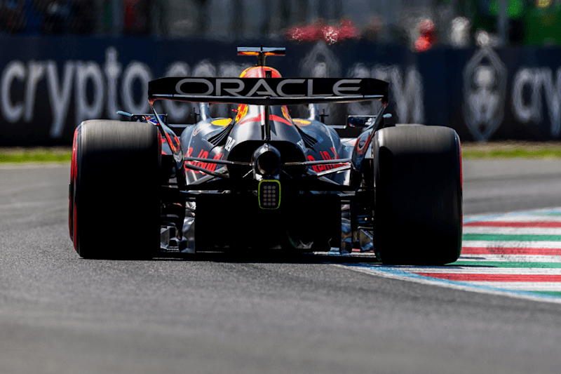 Verstappen snatches Monza pole from both McLarens in thrilling Italian GP Qualifying