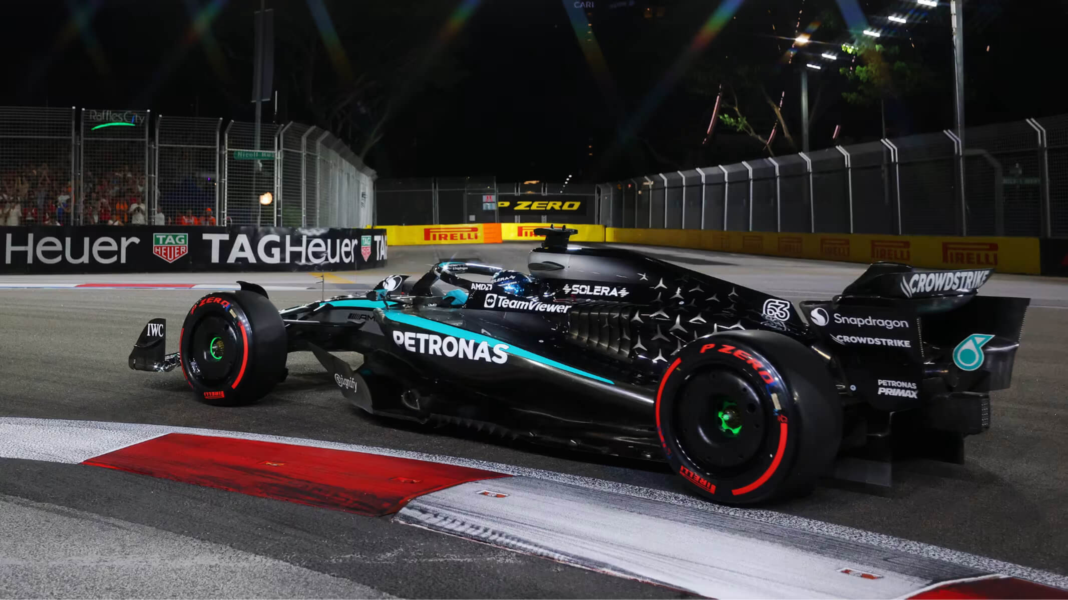 George Russell takes pole in thrilling Singapore GP Qualifying
