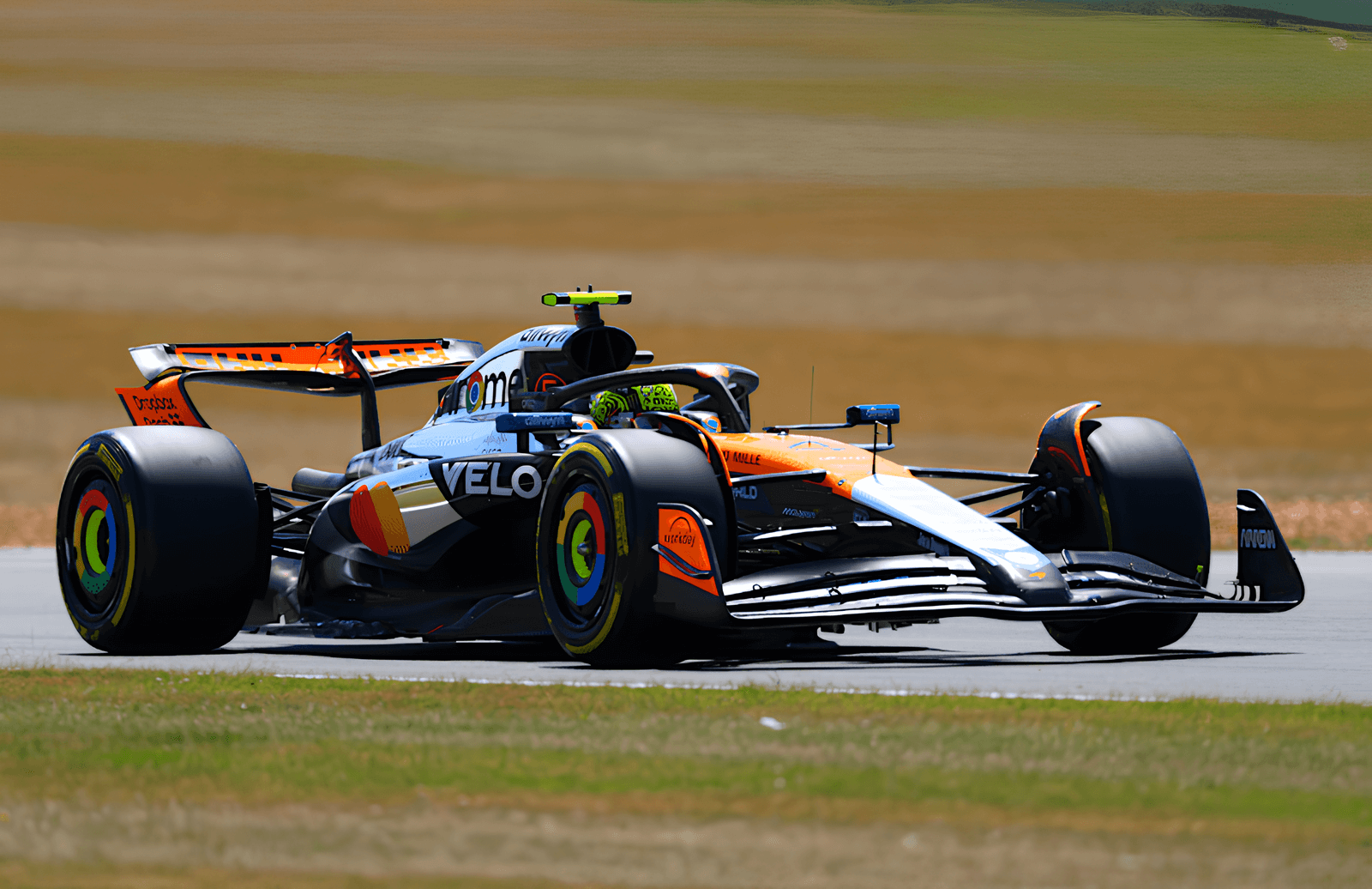 Norris leads FP2 at Silverstone - Ferrari shows a good race pace
