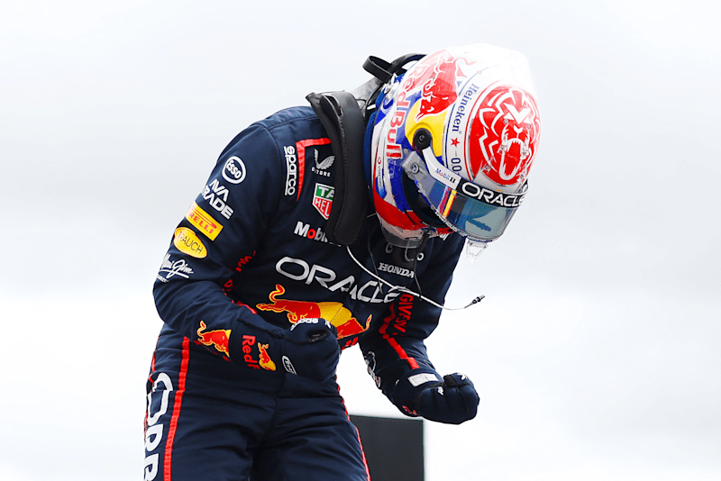 Verstappen snatches an incredible pole in a Silverstone thriller qualifying