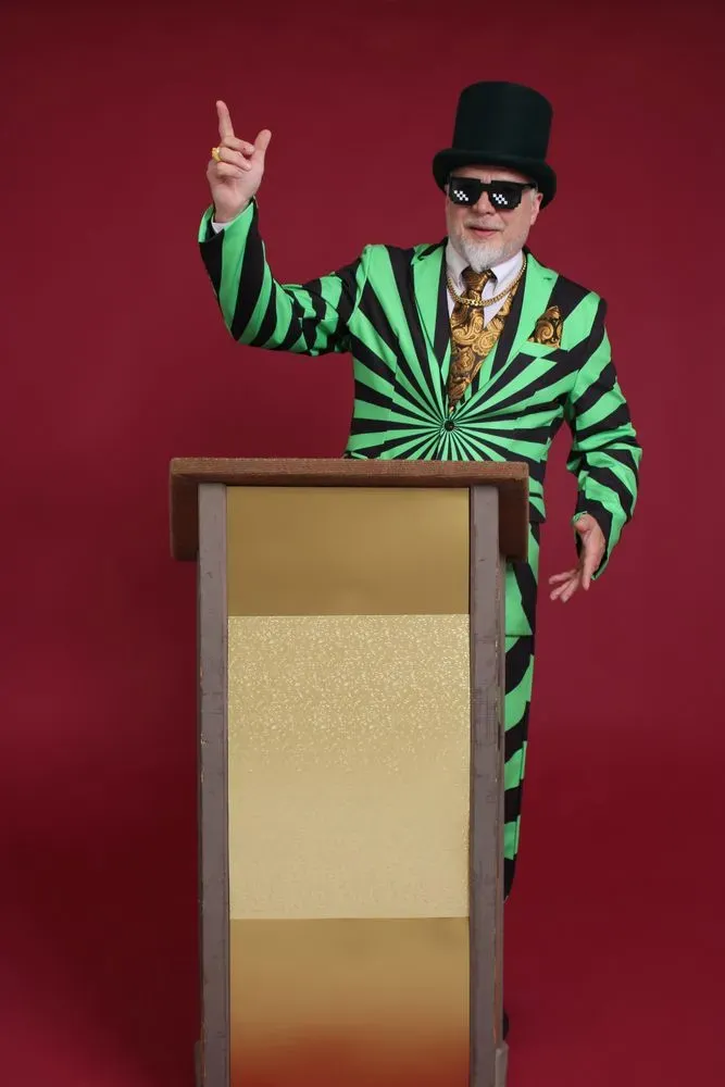 Artist "Serviti Toomas Rull" artwork