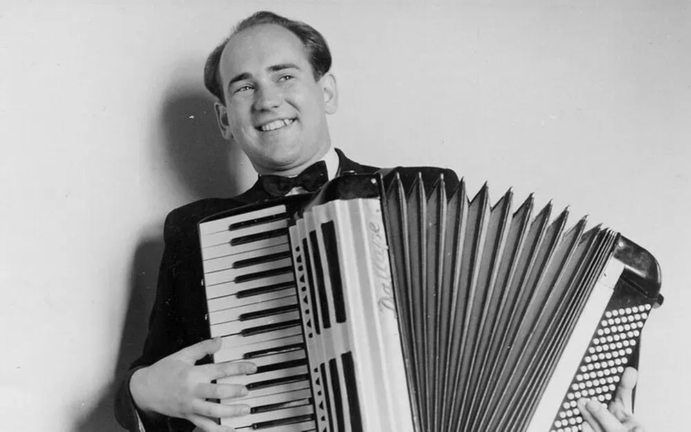 Artist "Arne Oit" artwork